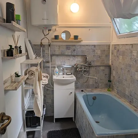 公寓 Paratlan Panorama Kishaz